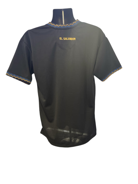 Camiseta Negro con Amarillo de El Salvador