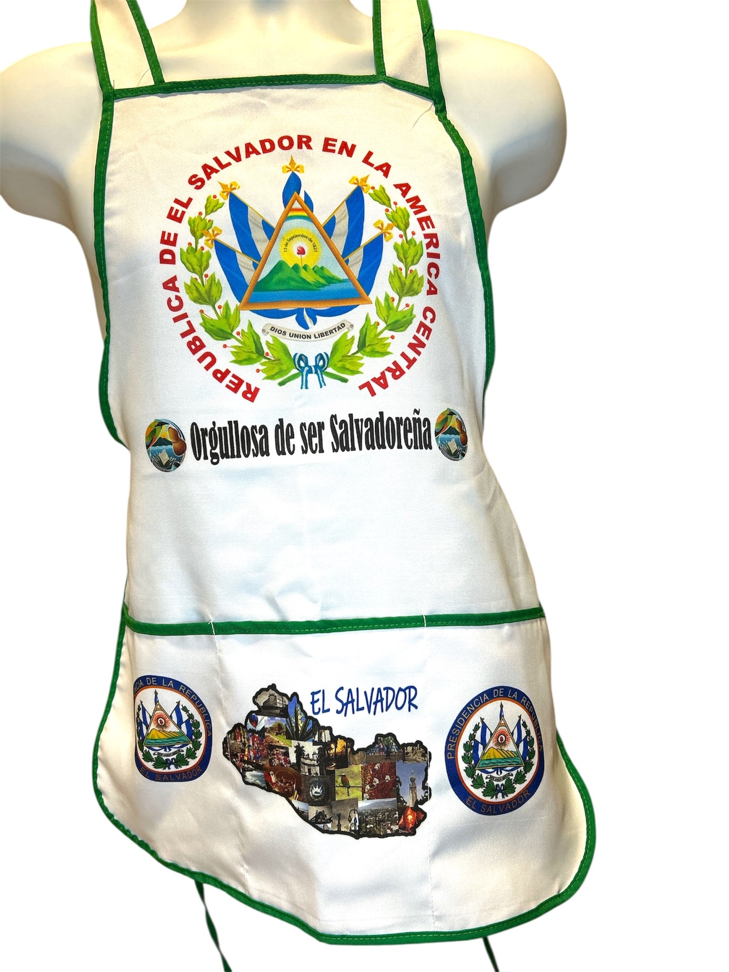 Gabachas o delantales de El Salvador
