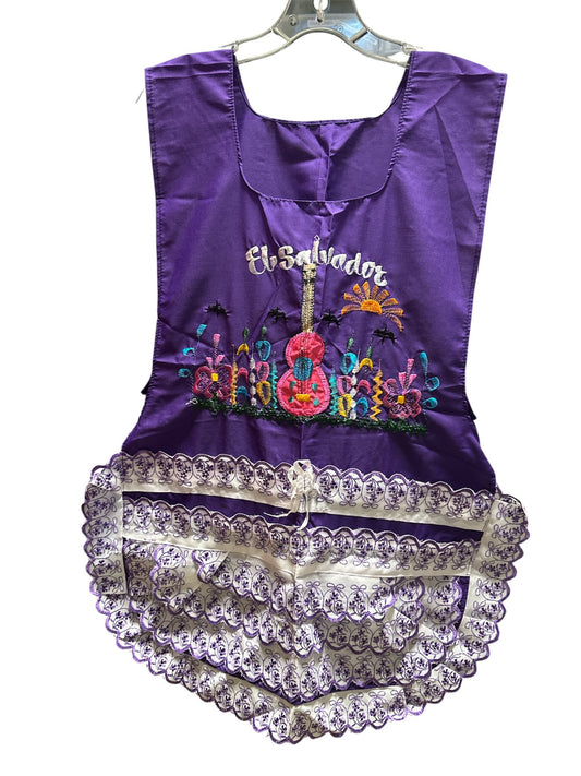 Gabachas o delantales Bordados de El Salvador