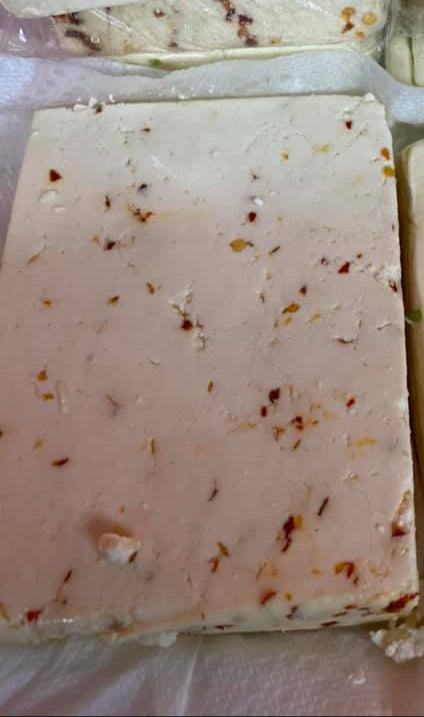 Queso de Terron con chile - Las Ollitas